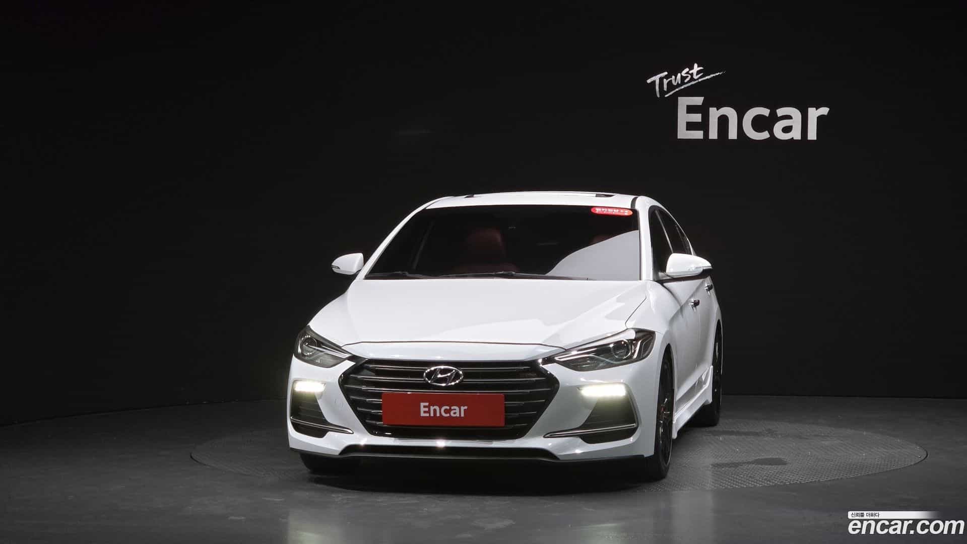 AVANTE Hyundai 2017.0-OUTER-003