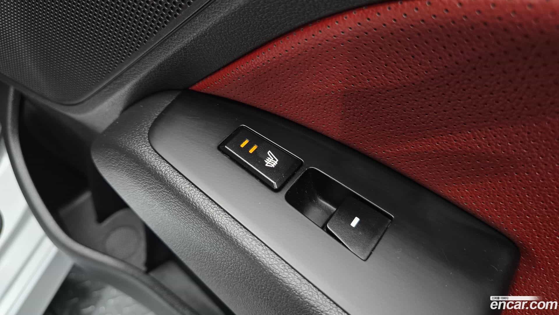 AVANTE Hyundai 2017.0-OPTION-020