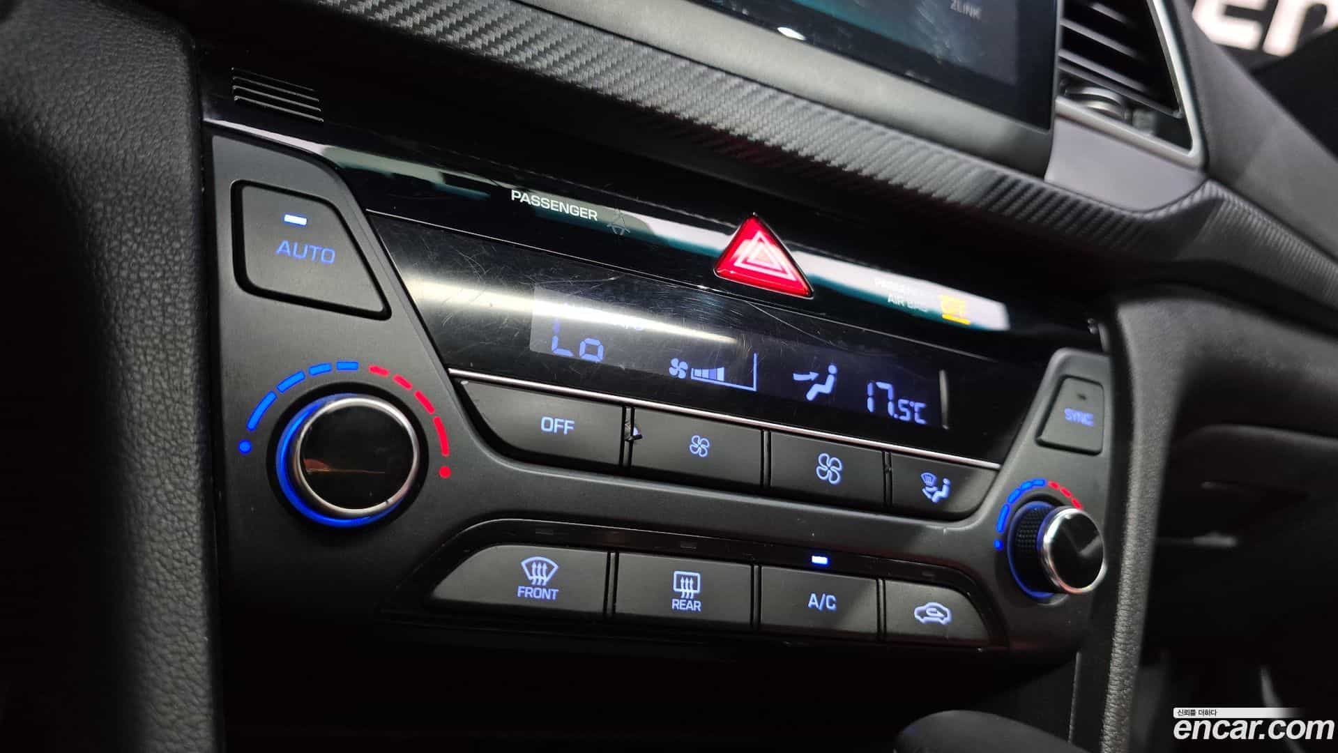 AVANTE Hyundai 2017.0-OPTION-022