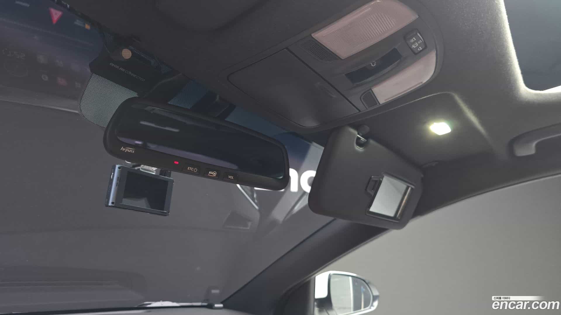 AVANTE Hyundai 2017.0-OPTION-023