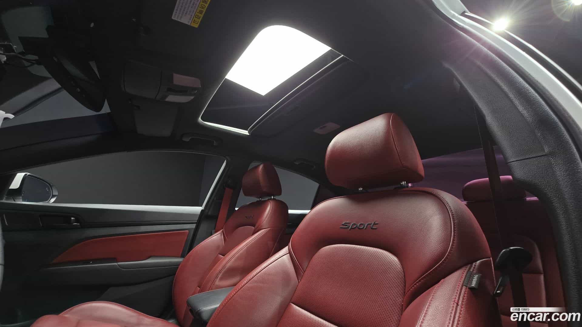 AVANTE Hyundai 2017.0-OPTION-024