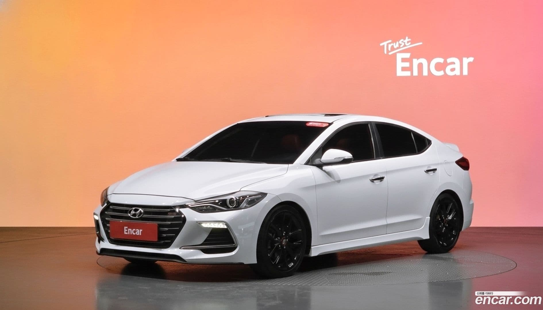 Main__Slider__Photo:AVANTE Hyundai 2017.0-0