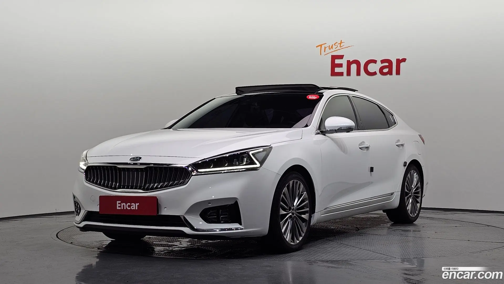 Main__Slider__Photo:K7 Kia 2017.3-0