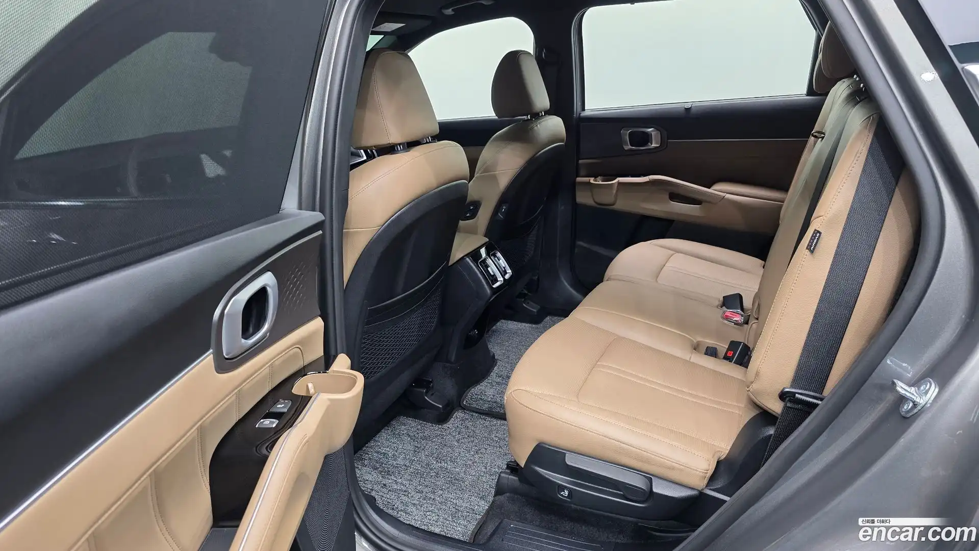 Sorento Kia 2025.10-OPTION-016
