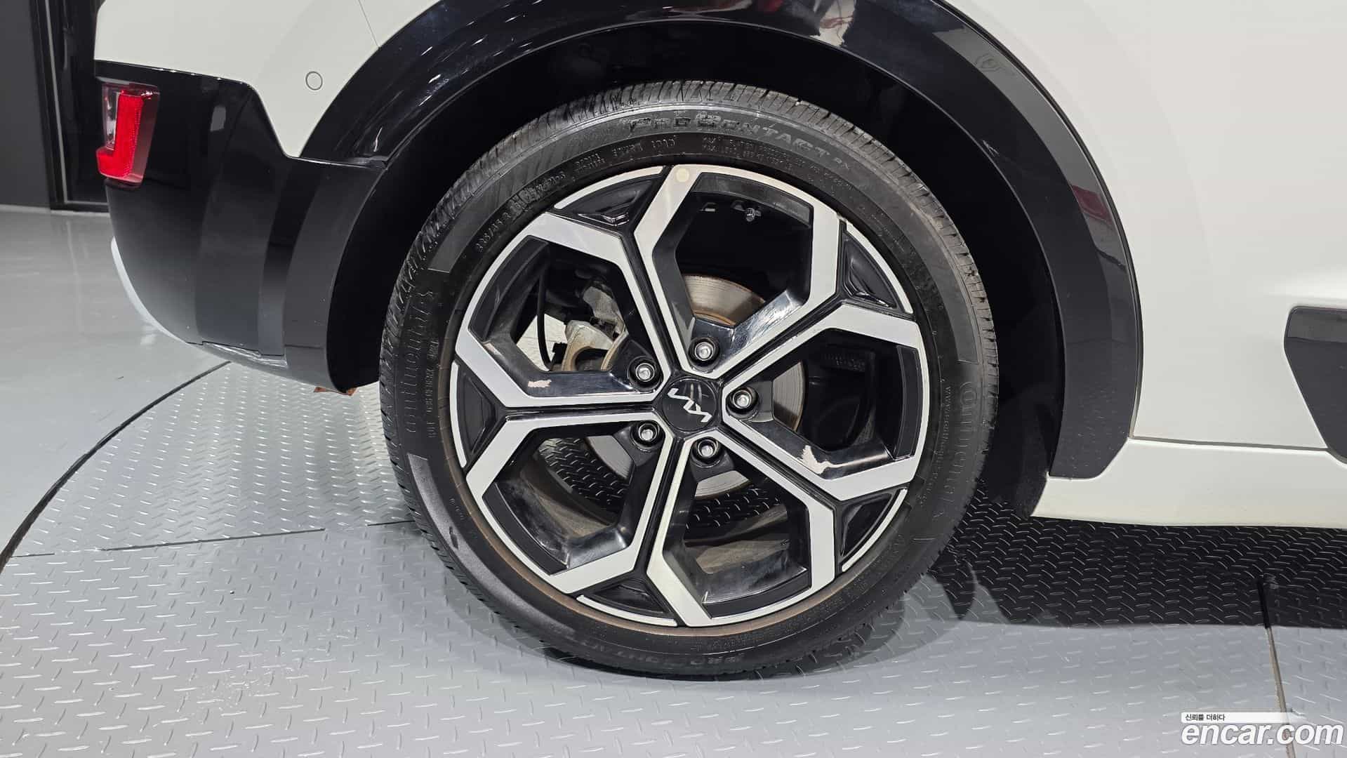 Niro Kia 2023.9-OUTER-005
