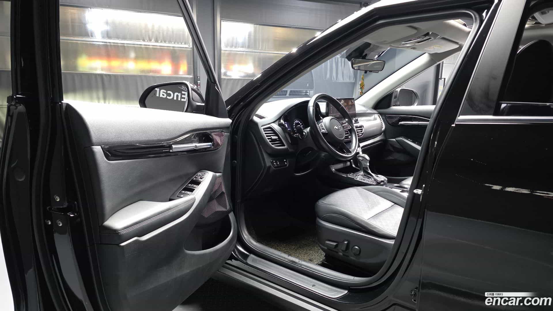 Seltos Kia 2021.6-INNER-010