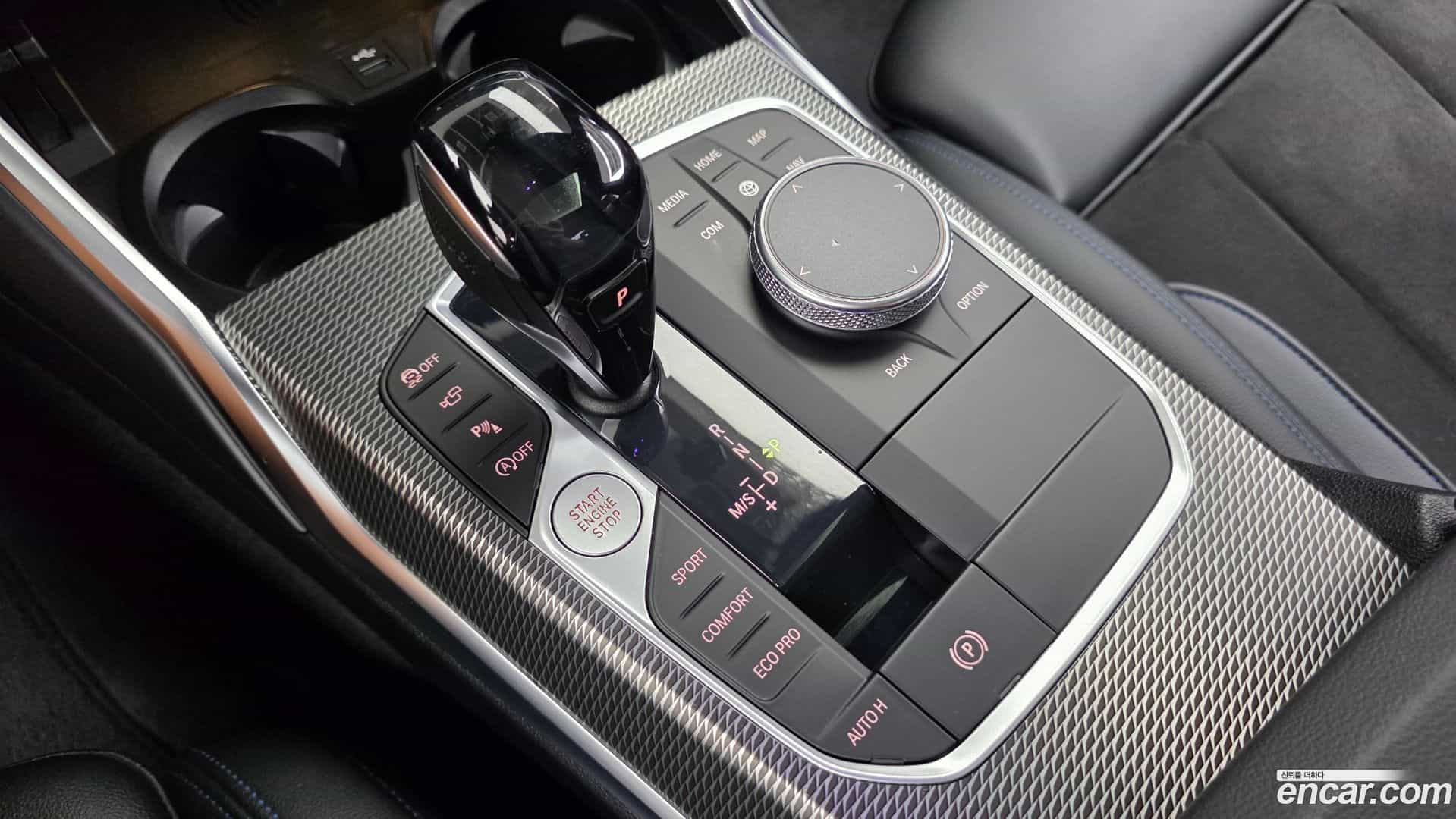 3-Series BMW 2021.6-INNER-009