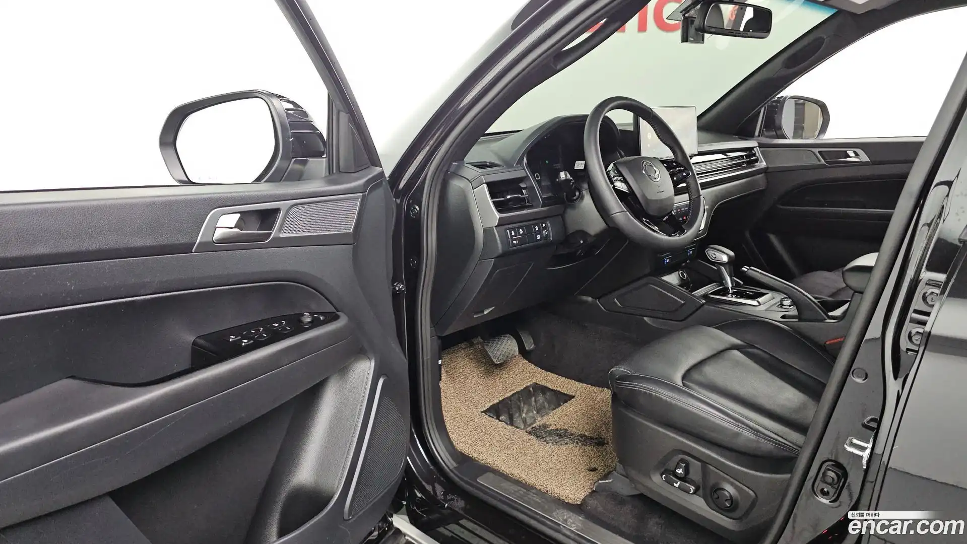 Musso KG Mobility 2025.3-INNER-010