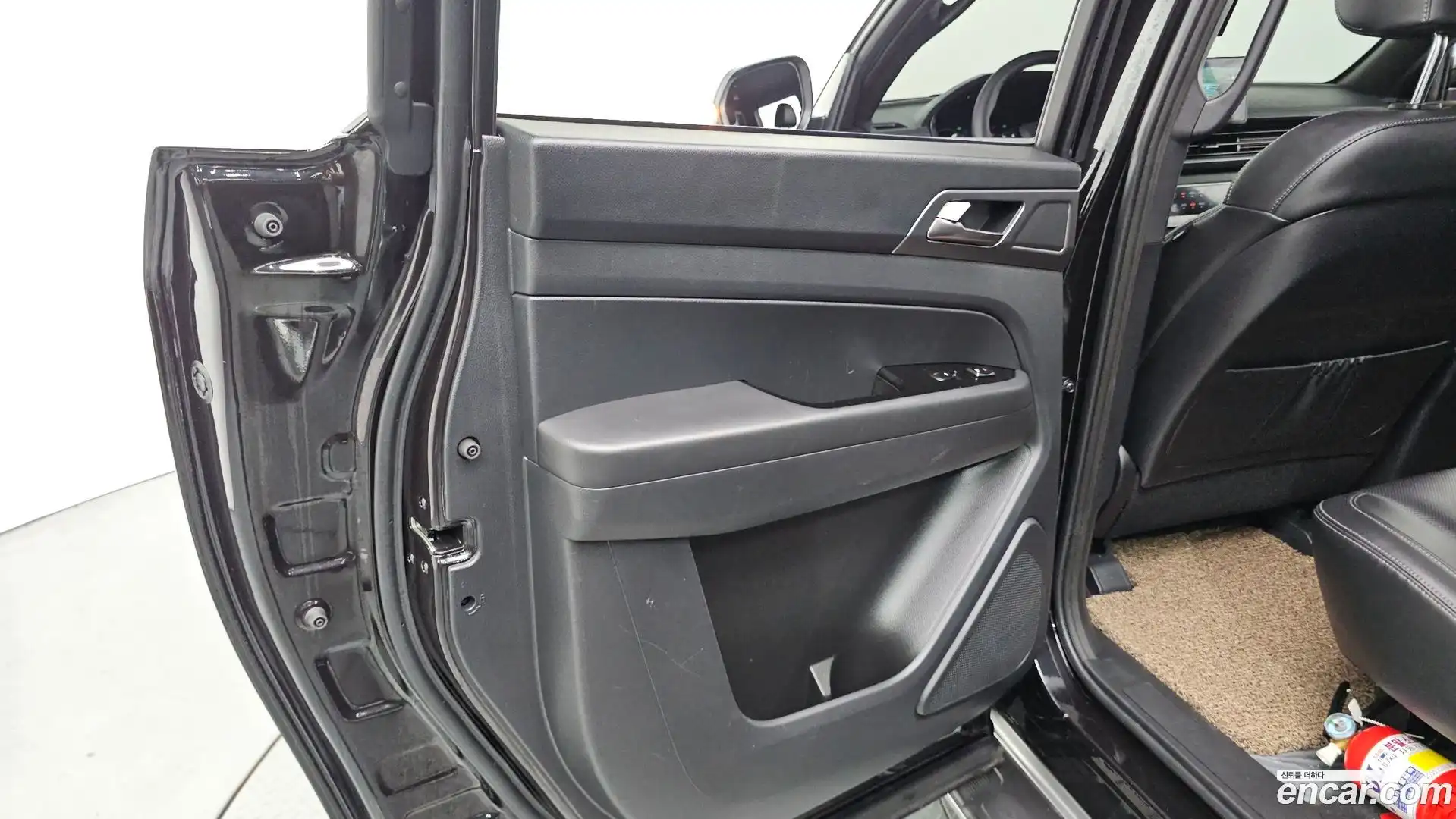 Musso KG Mobility 2025.3-INNER-035