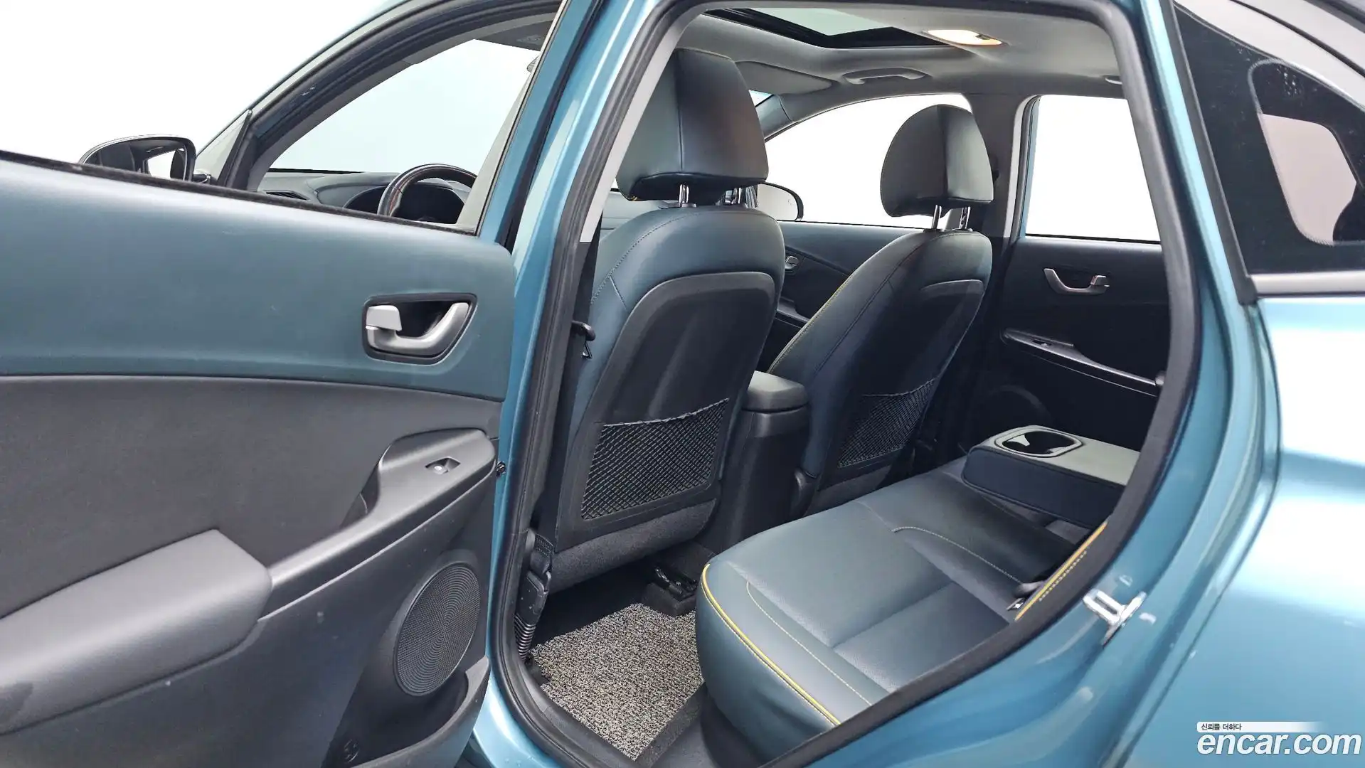 Kona Hyundai 2017.8-OPTION-015