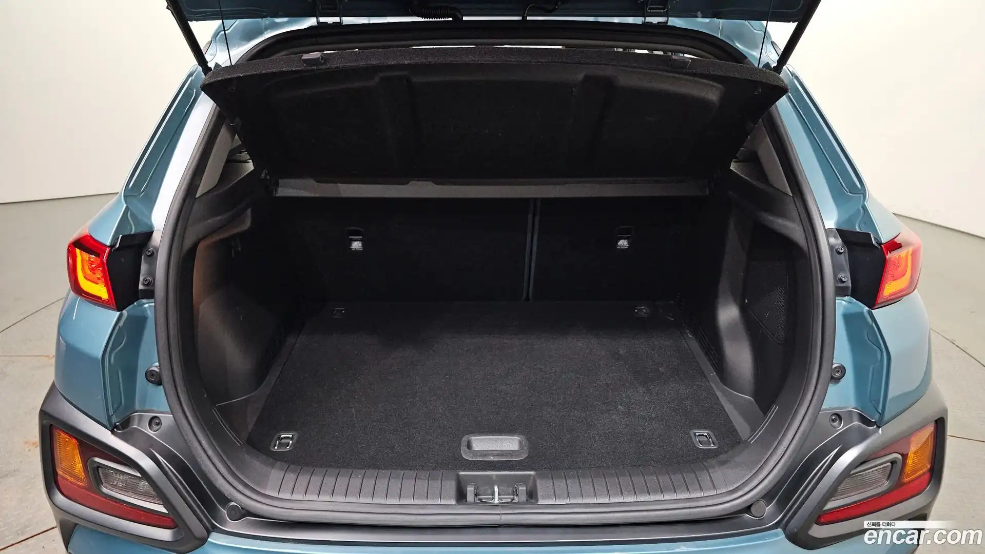 Kona Hyundai 2017.8-OPTION-024