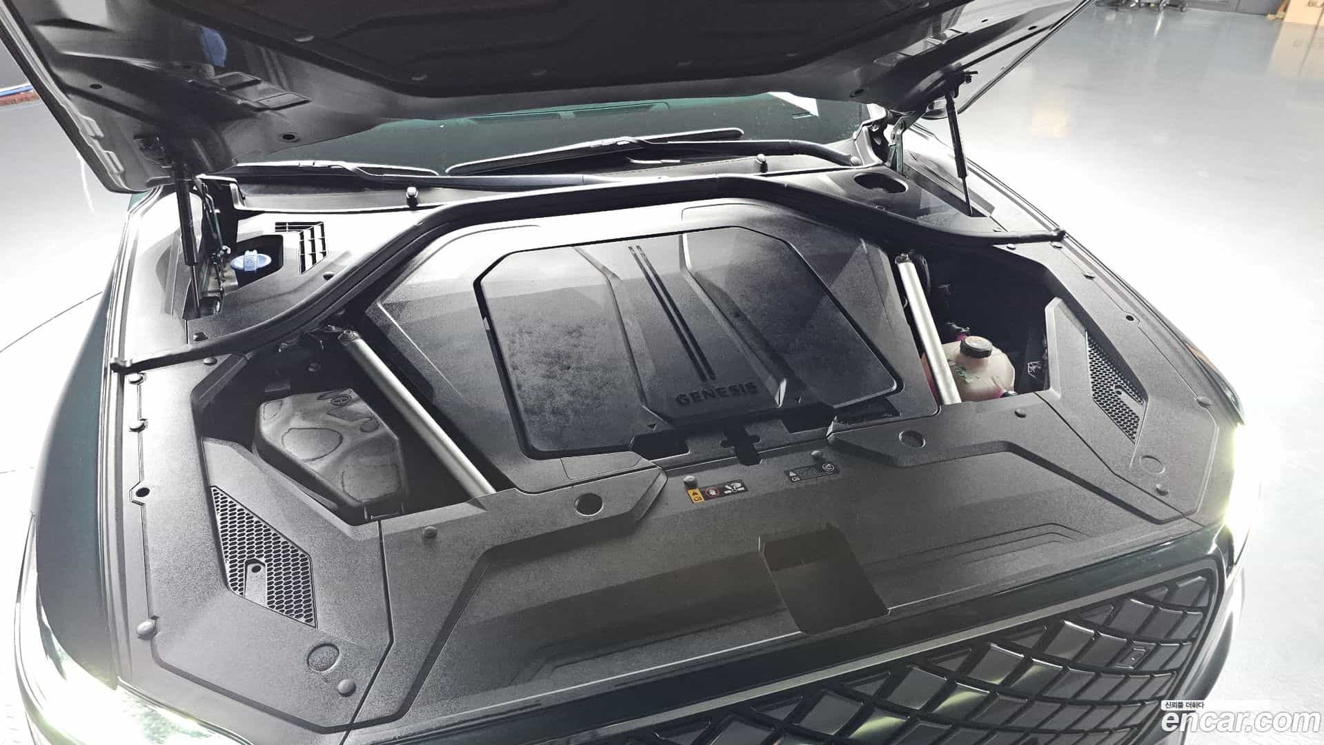 GV70 Genesis 2022.11-OUTER-006