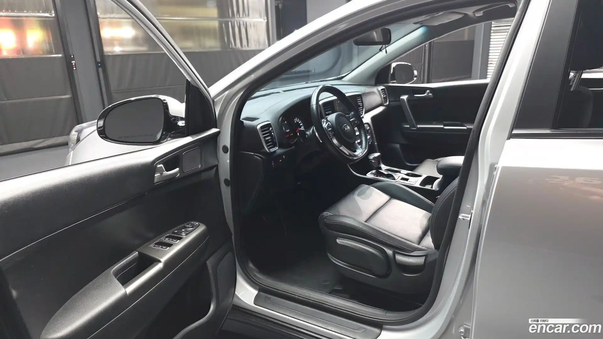 Sportage Kia 2021.2-INNER-010