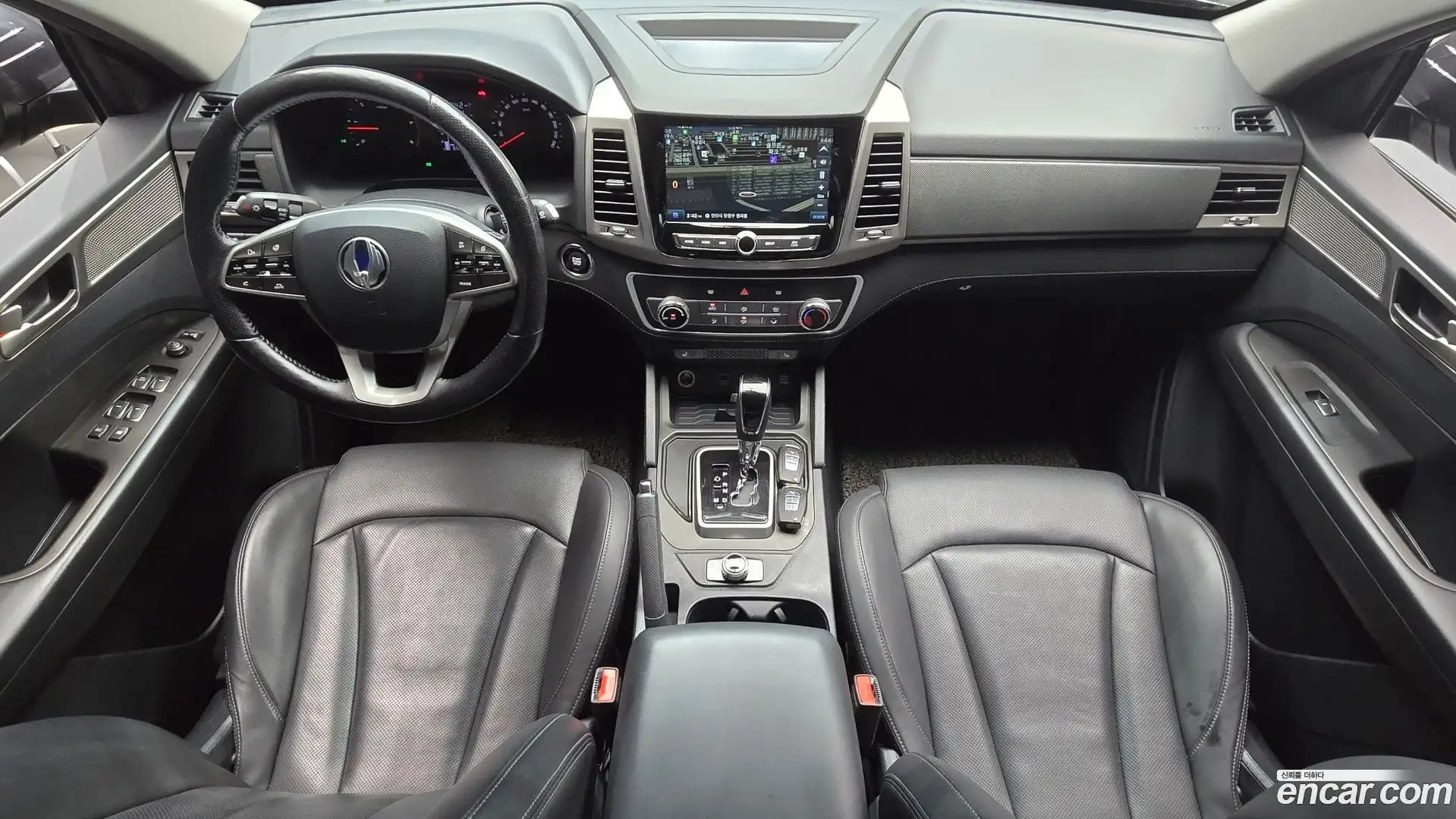 Rexton KG Mobility 2018.7-INNER-007
