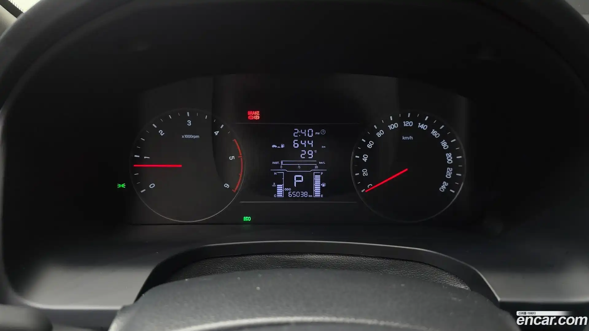 Rexton KG Mobility 2018.7-INNER-008