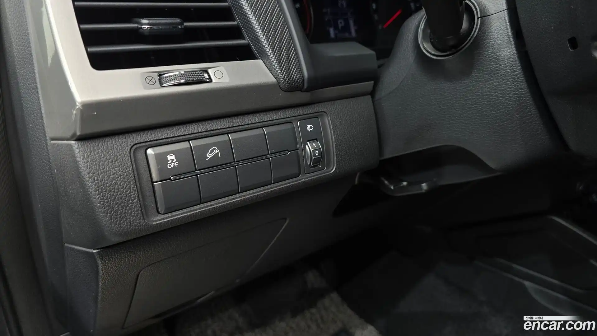 Rexton KG Mobility 2018.7-OPTION-018