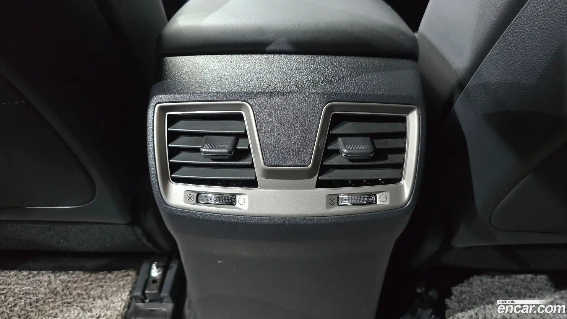 Rexton KG Mobility 2018.7-OPTION-040