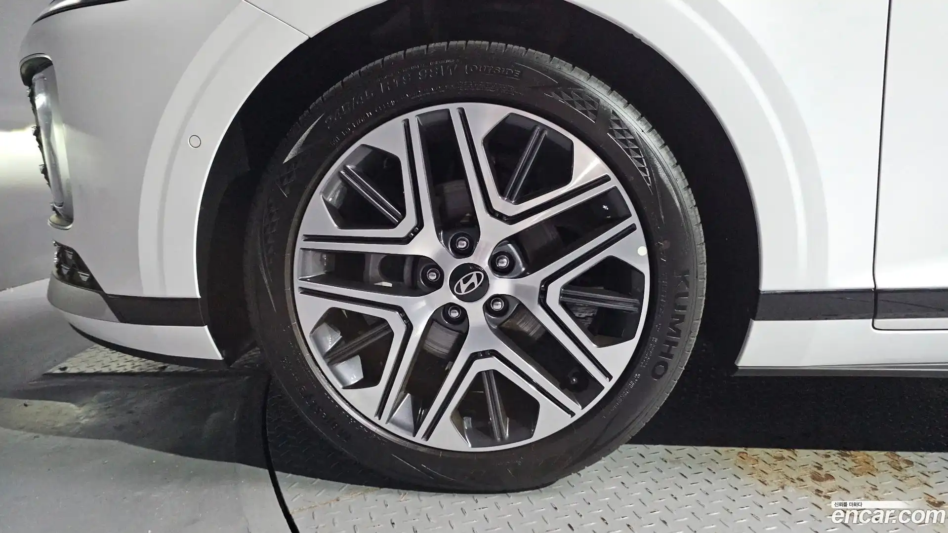 Grandeur Hyundai 2024.7-OUTER-005