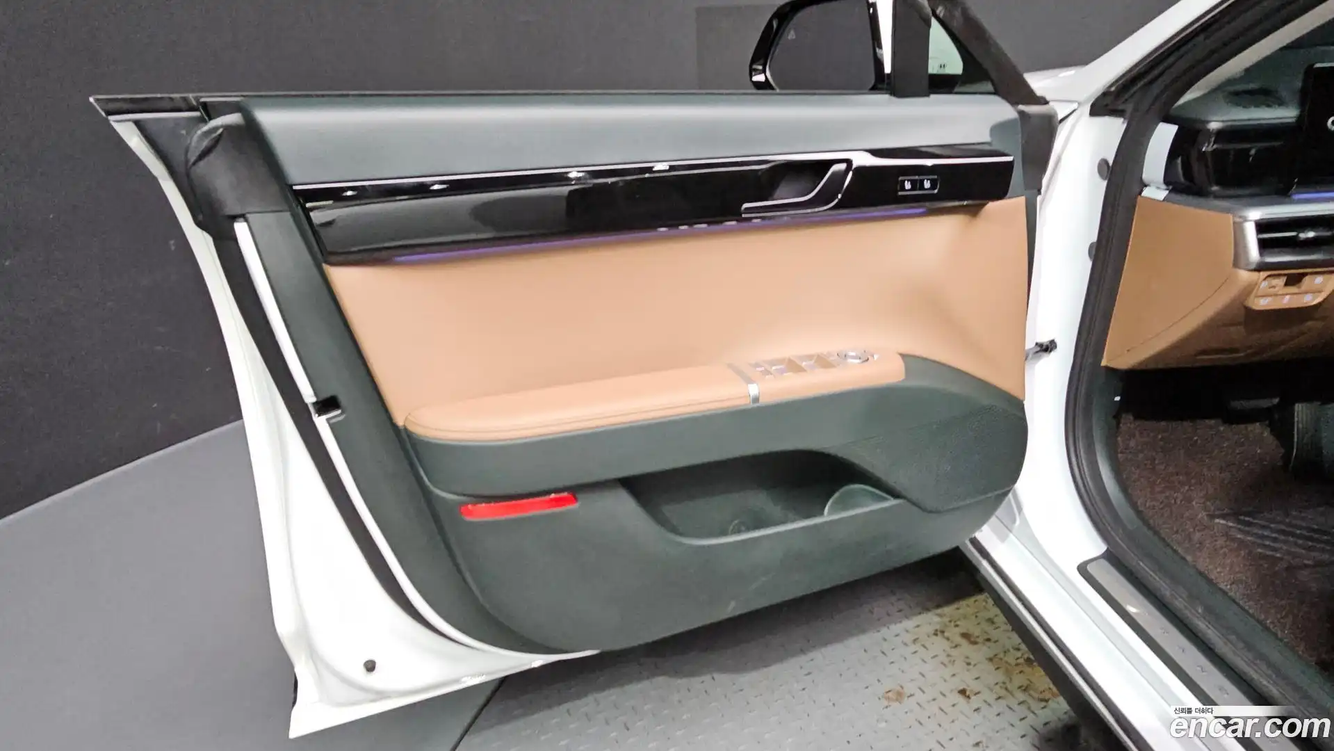 Grandeur Hyundai 2024.7-INNER-034