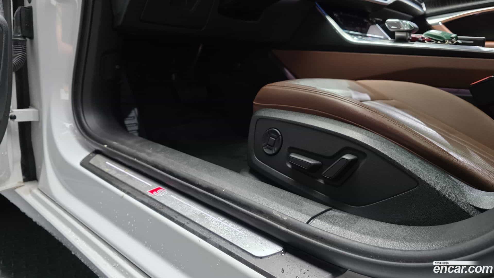 A6 Audi 2022.7-OPTION-046
