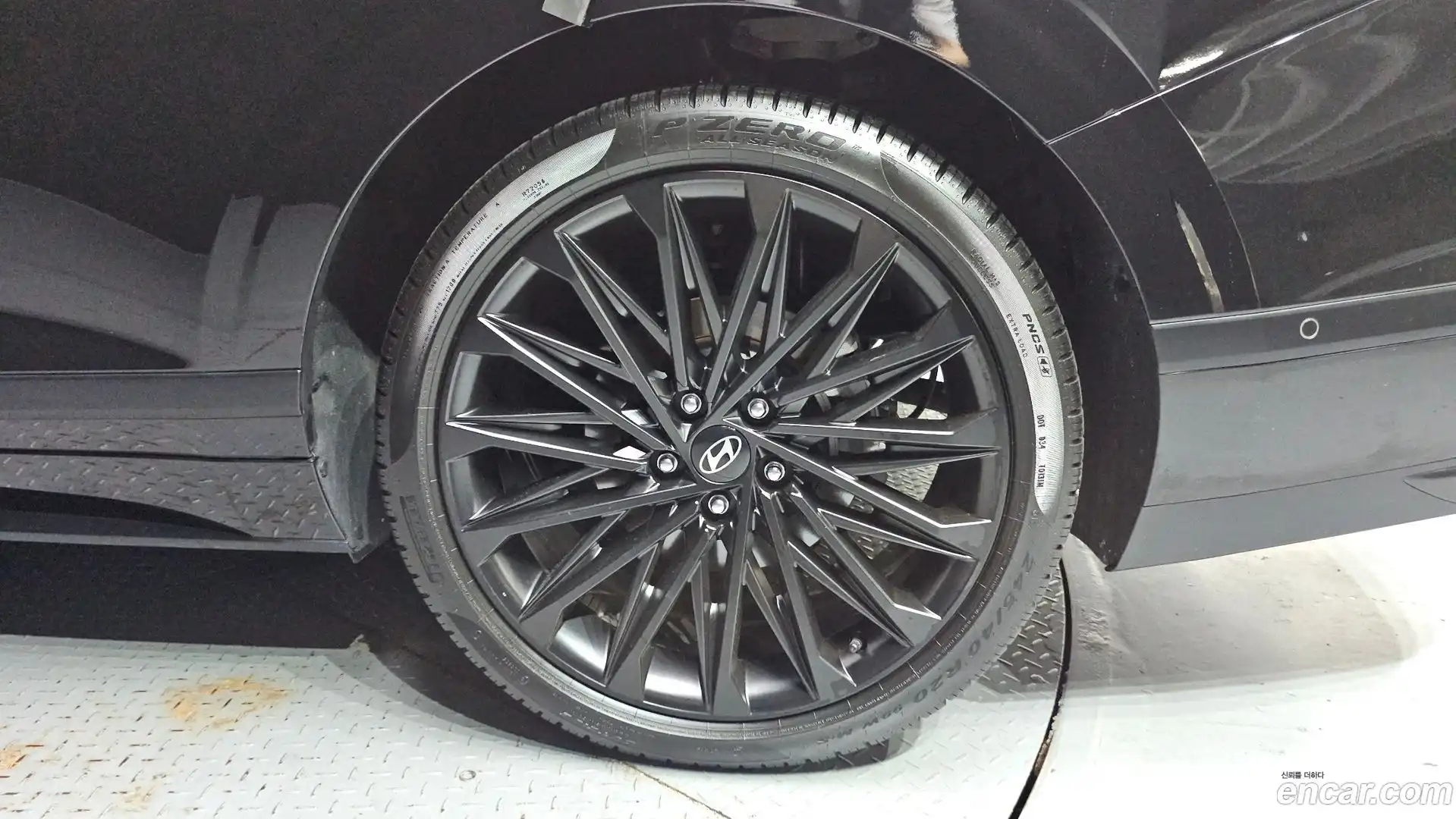 Grandeur Hyundai 2024.10-OUTER-031