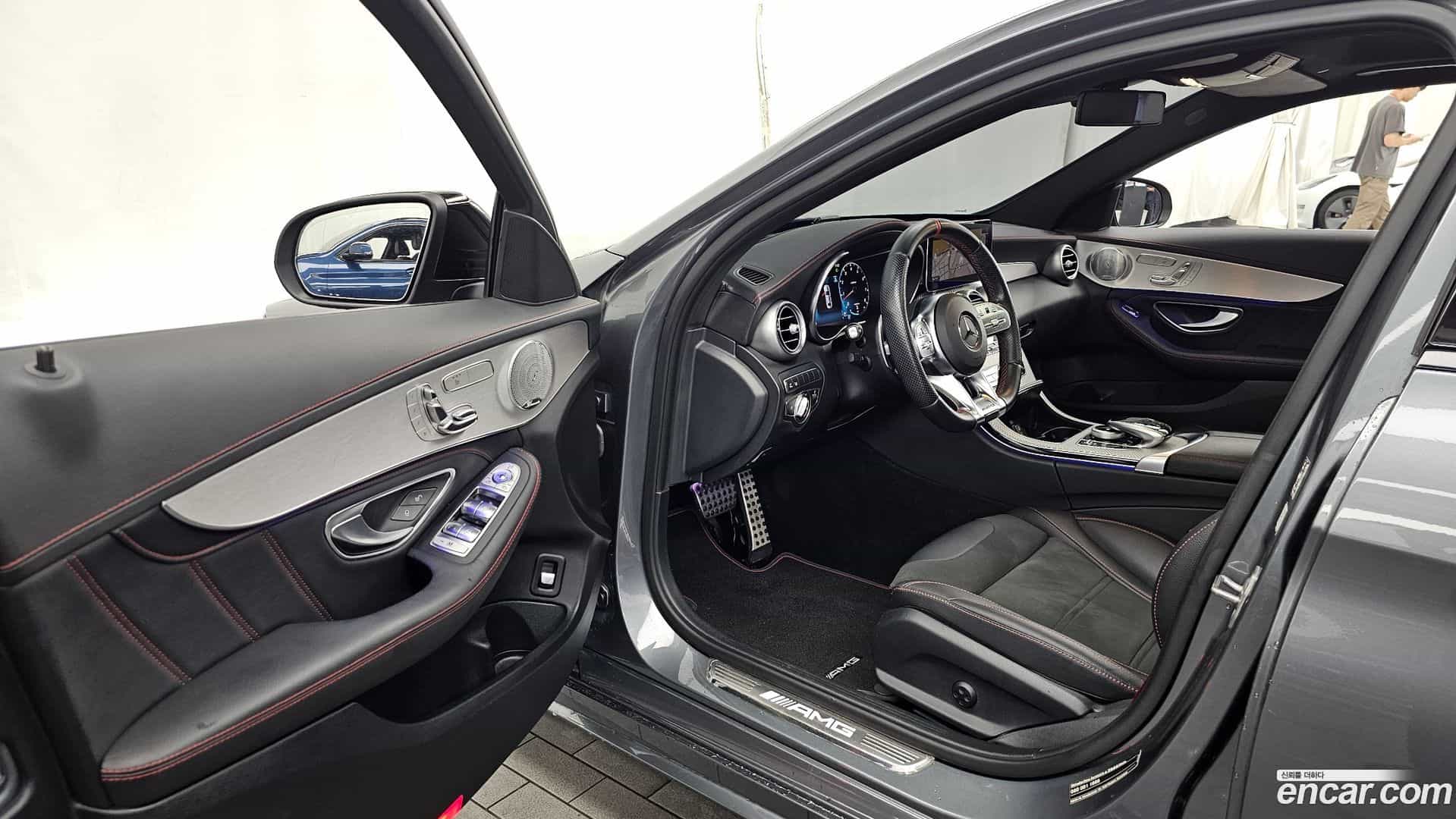 C-Class Mercedes-Benz 2019.9-INNER-010