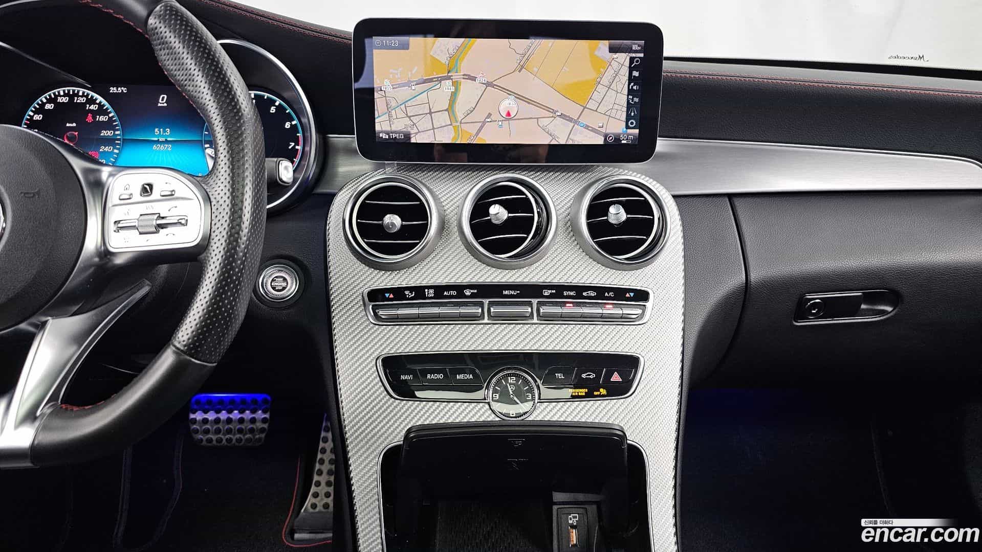 C-Class Mercedes-Benz 2019.9-OPTION-018