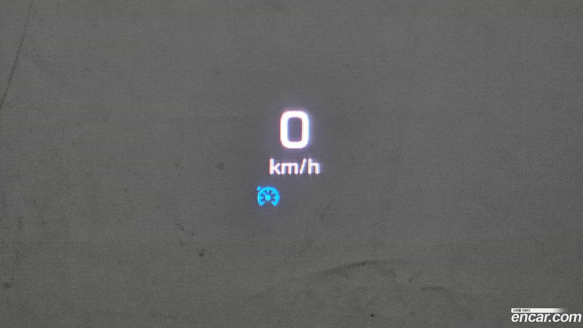 C-Class Mercedes-Benz 2019.9-OPTION-021