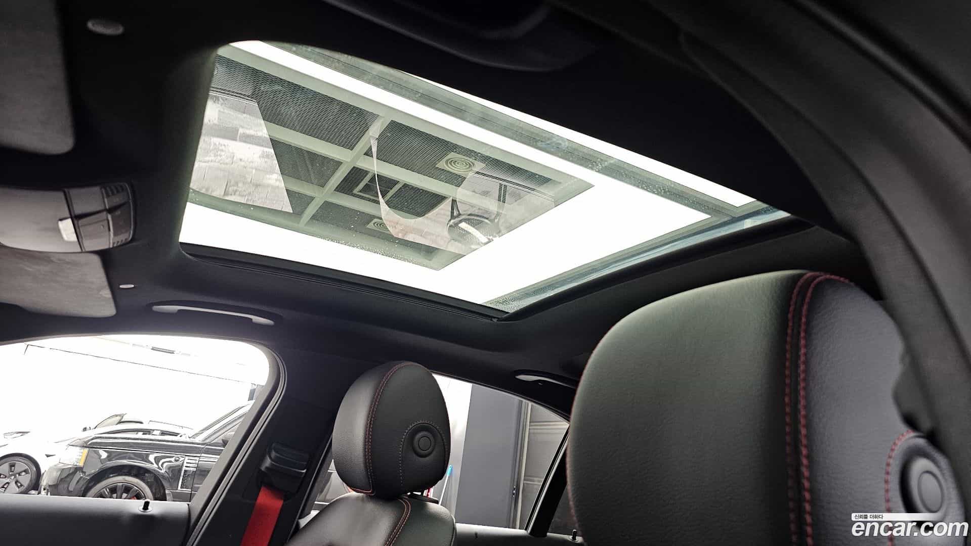 C-Class Mercedes-Benz 2019.9-OPTION-023
