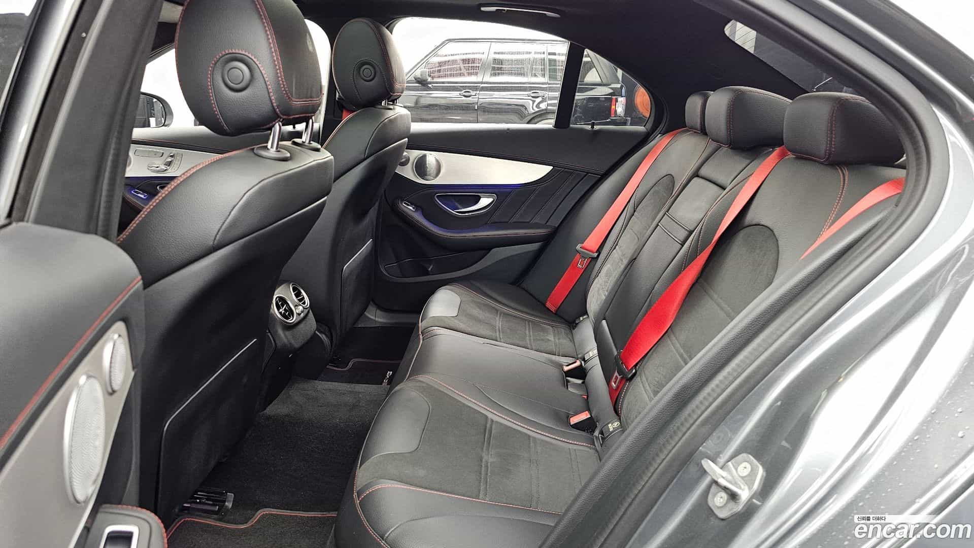 C-Class Mercedes-Benz 2019.9-INNER-036