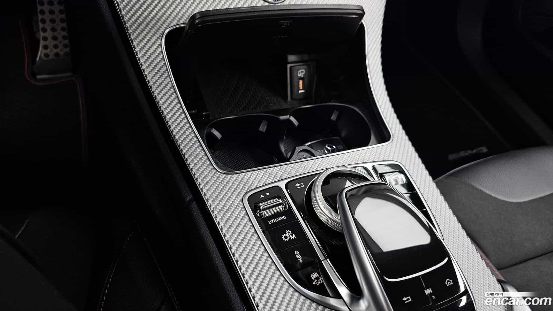 C-Class Mercedes-Benz 2019.9-OPTION-043
