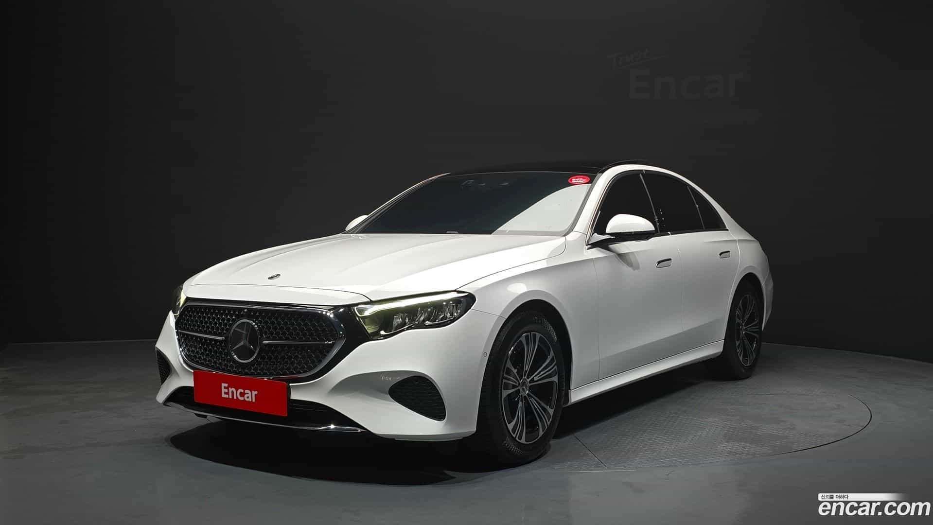 E-Class Mercedes-Benz 2024.5-OUTER-001