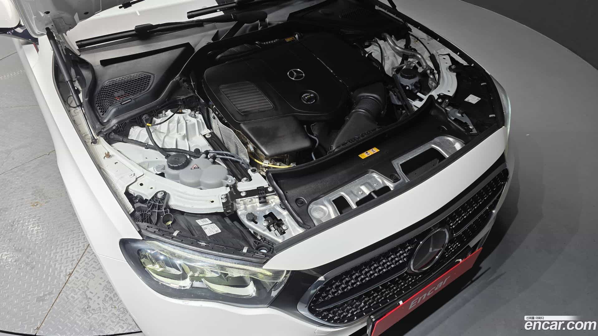 E-Class Mercedes-Benz 2024.5-OUTER-006