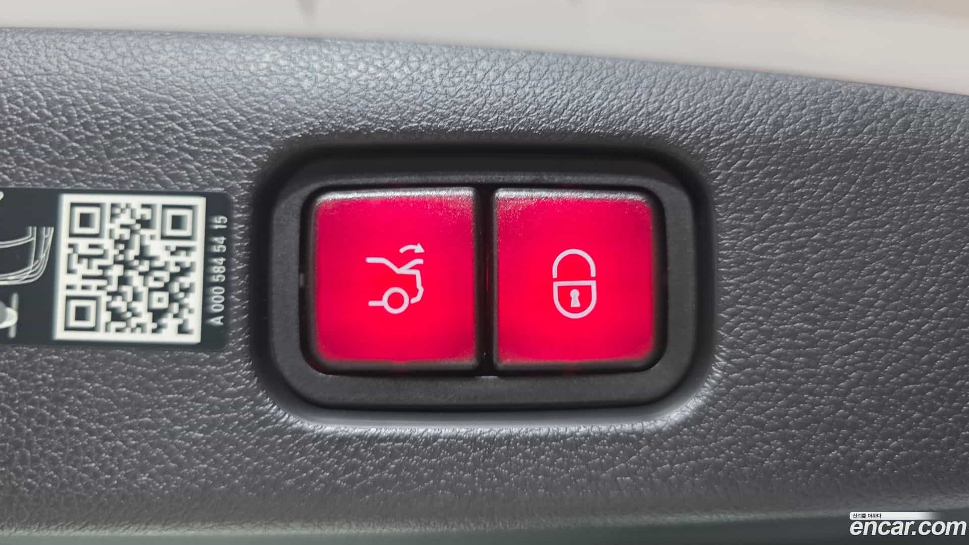 E-Class Mercedes-Benz 2024.5-OPTION-024