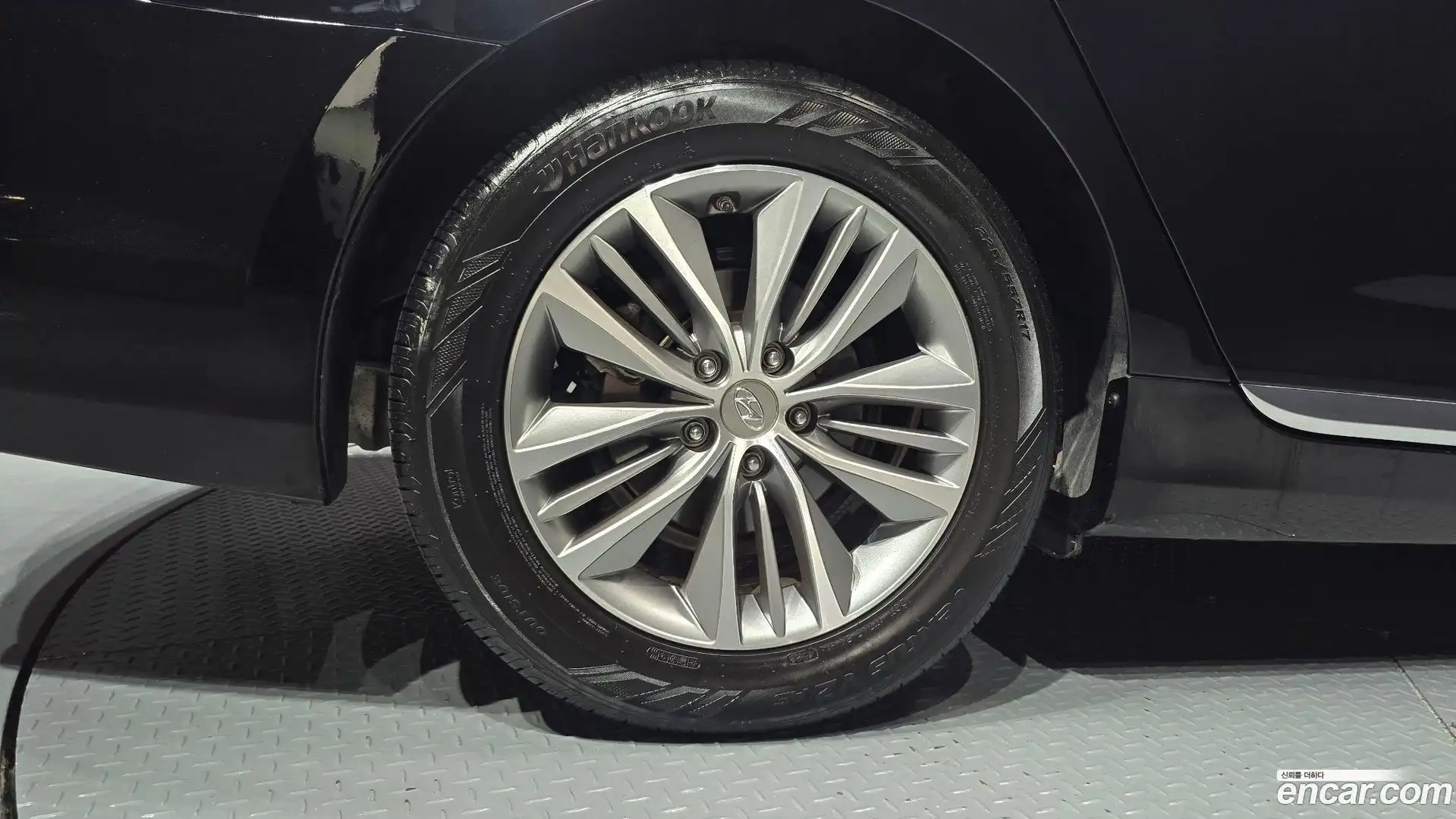 Grandeur Hyundai 2017.0-OUTER-005