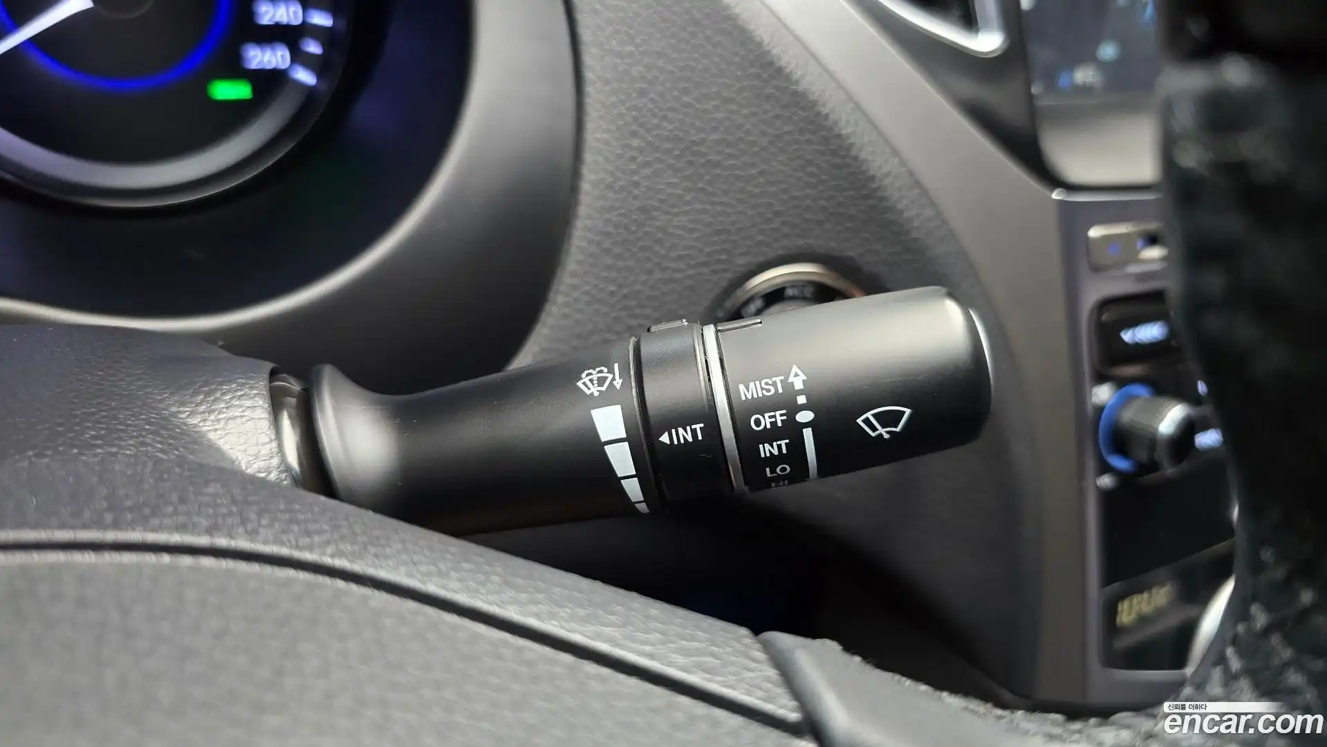 Grandeur Hyundai 2017.0-OPTION-040