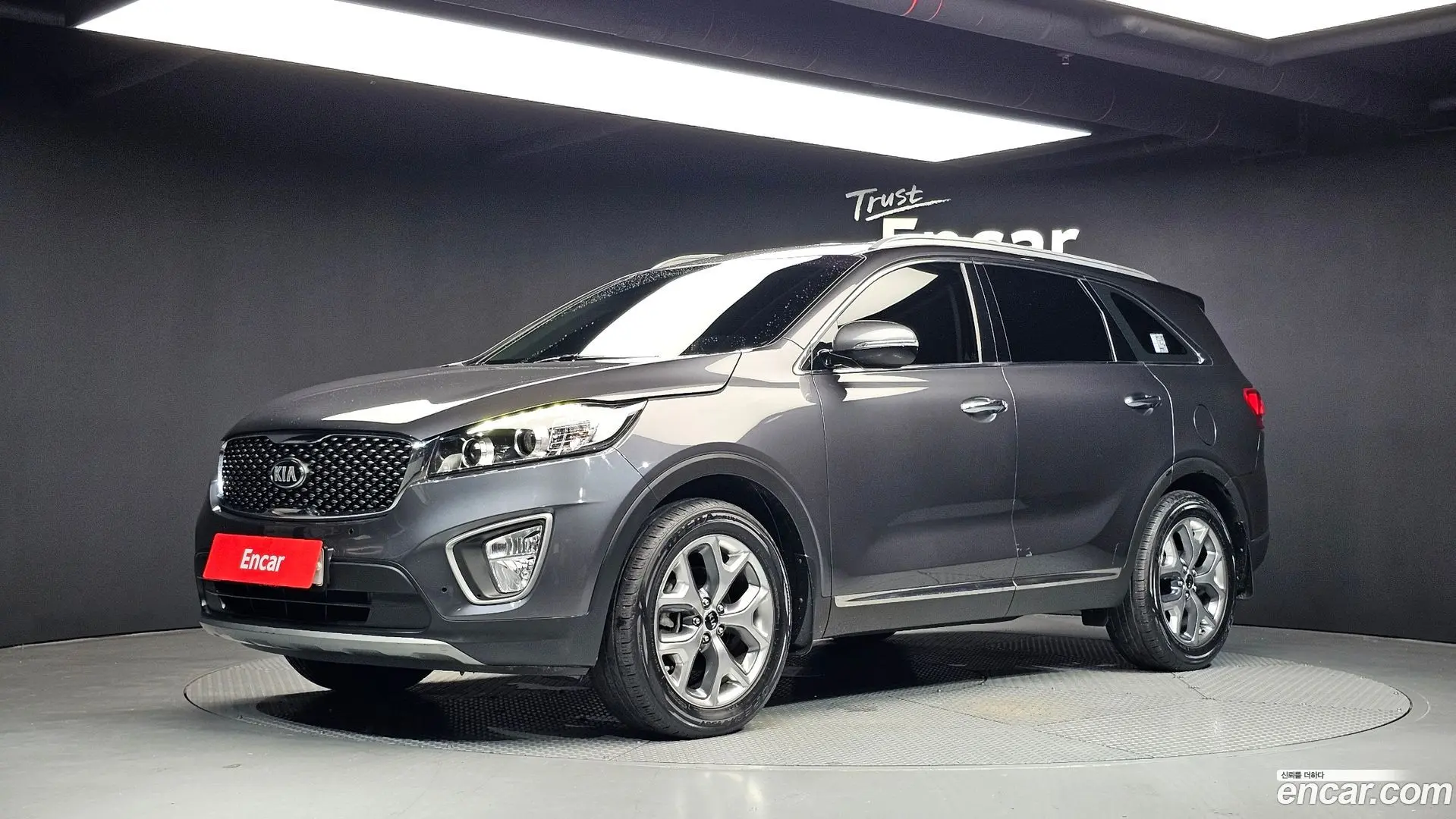 Main__Slider__Photo:Sorento Kia 2017.4-0