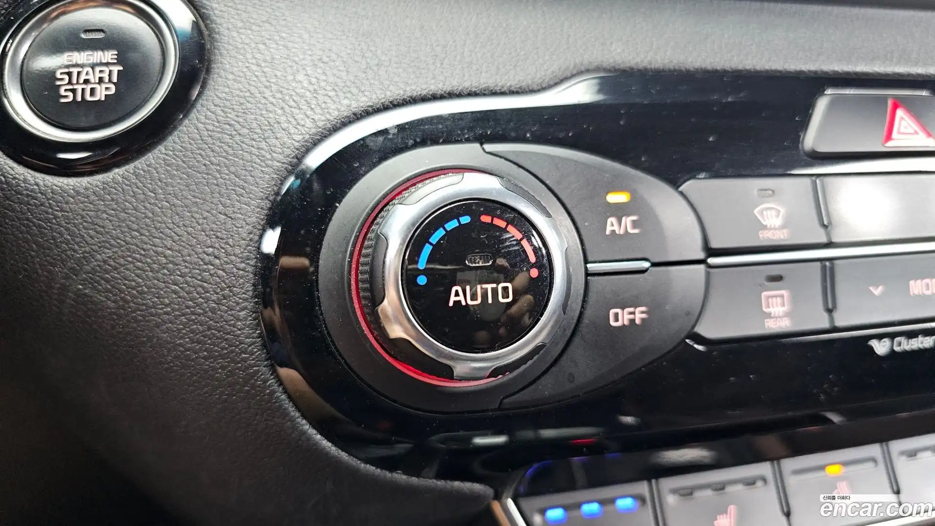 Sorento Kia 2017.4-OPTION-022