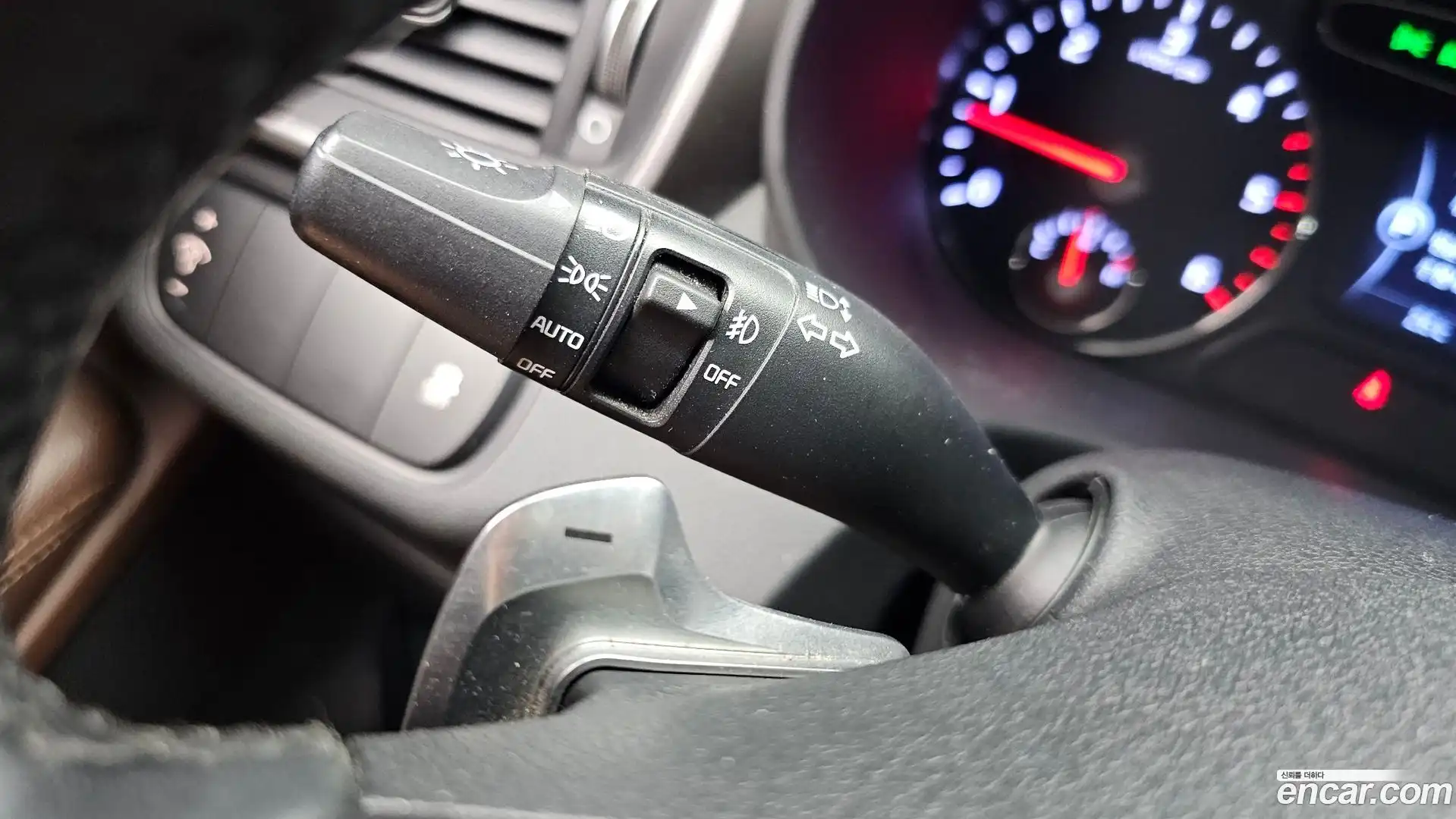 Sorento Kia 2017.4-OPTION-024