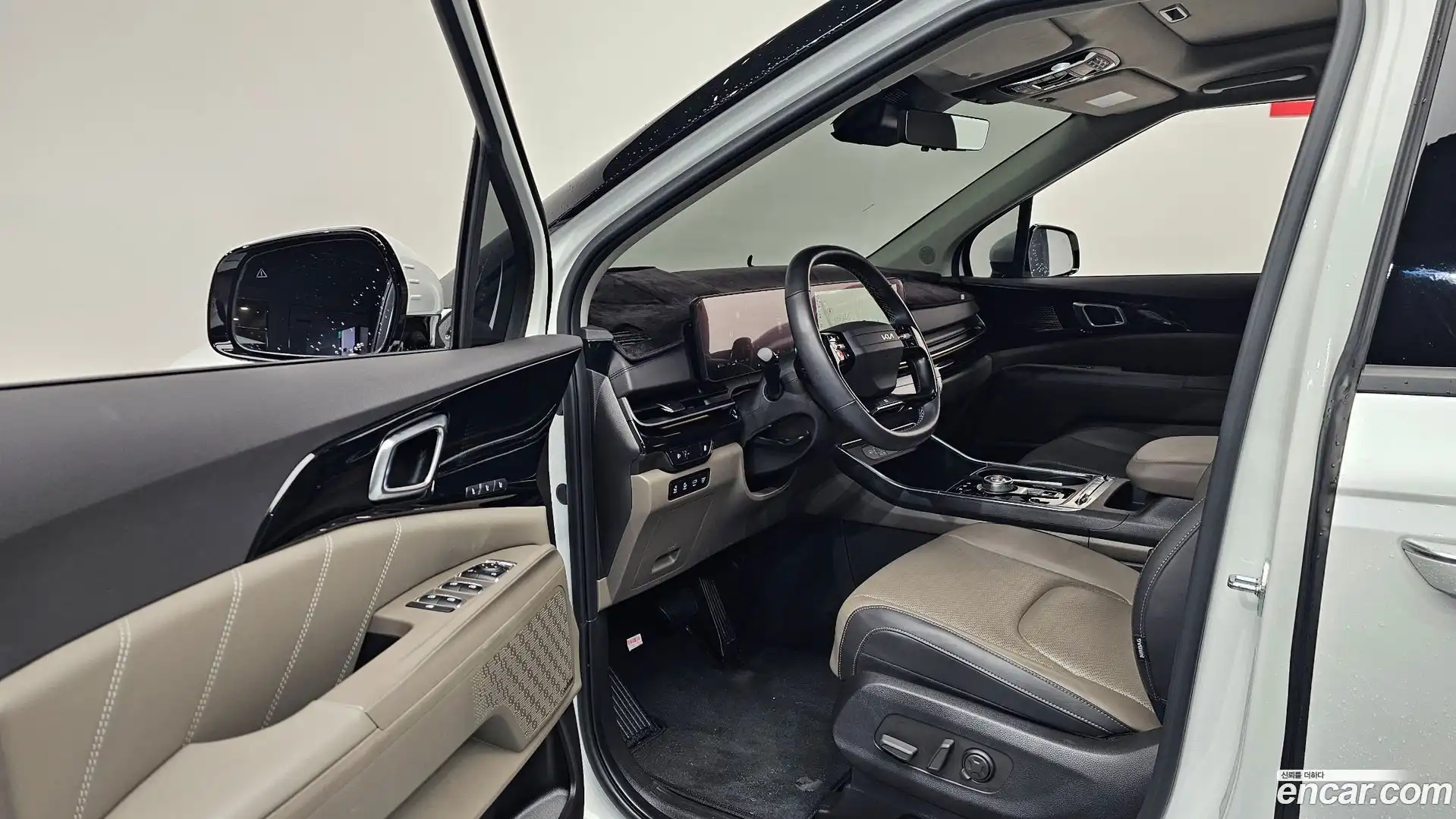 Canival Kia 2025.1-INNER-010