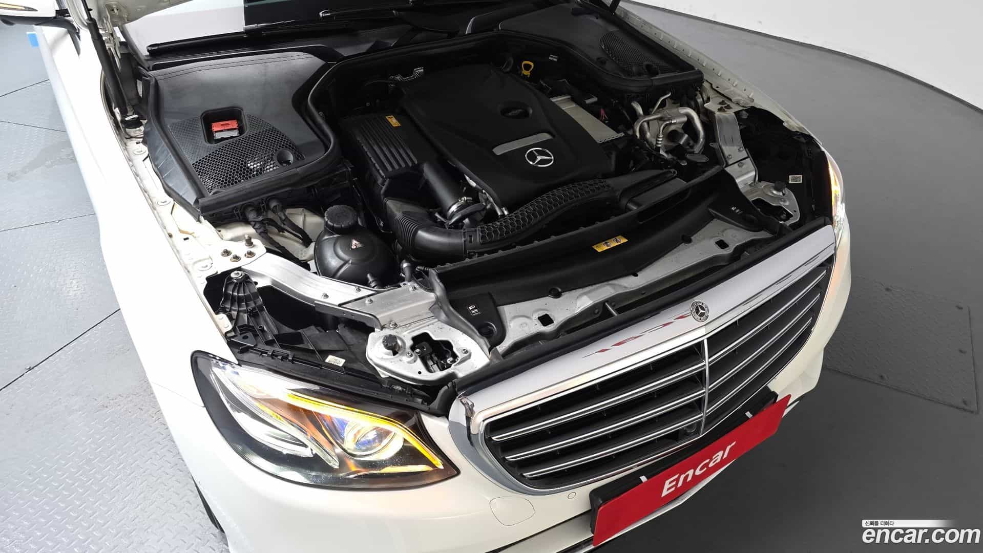 E-Class Mercedes-Benz 2018.1-OUTER-006