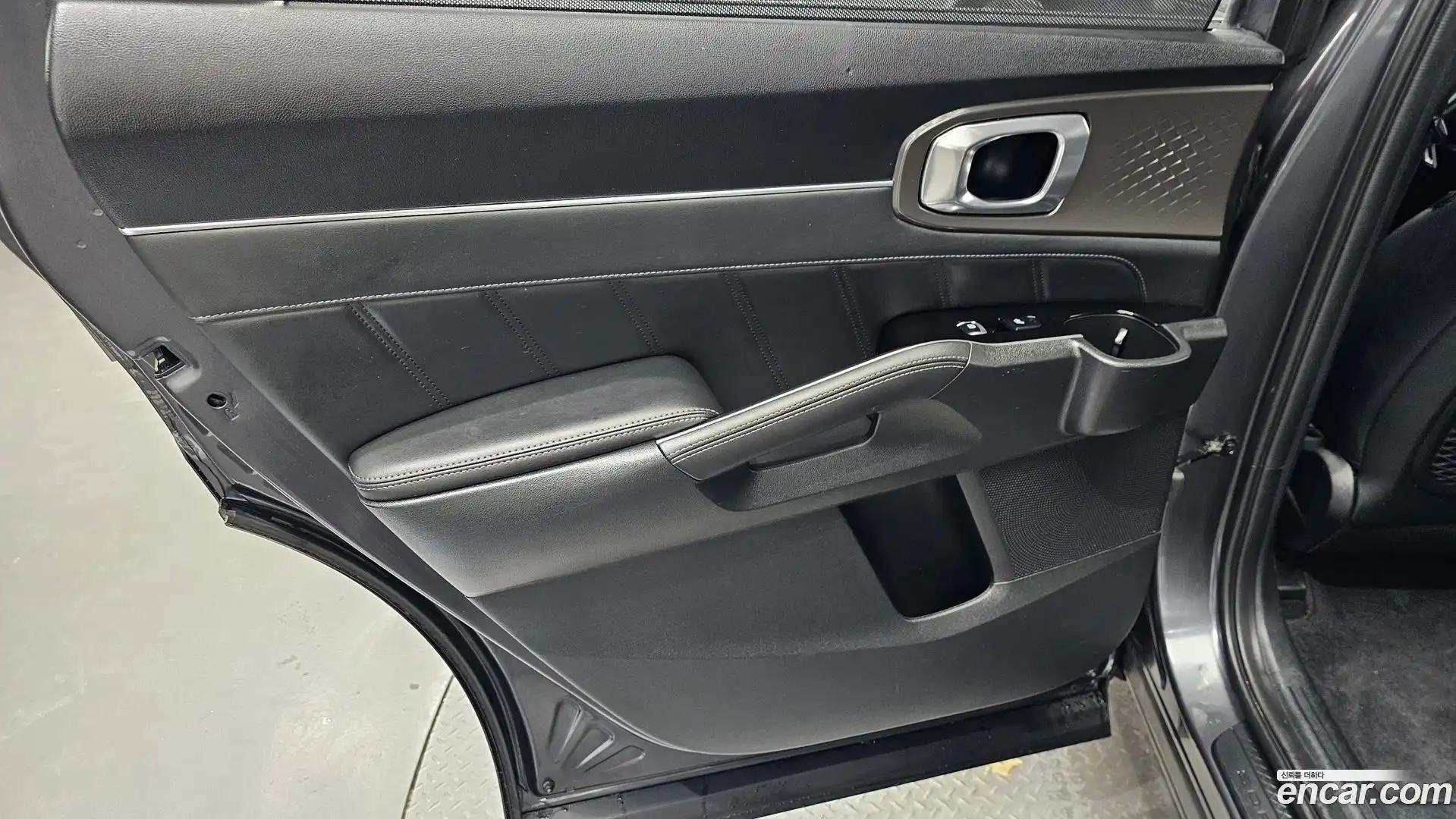 Sorento Kia 2021.5-INNER-035