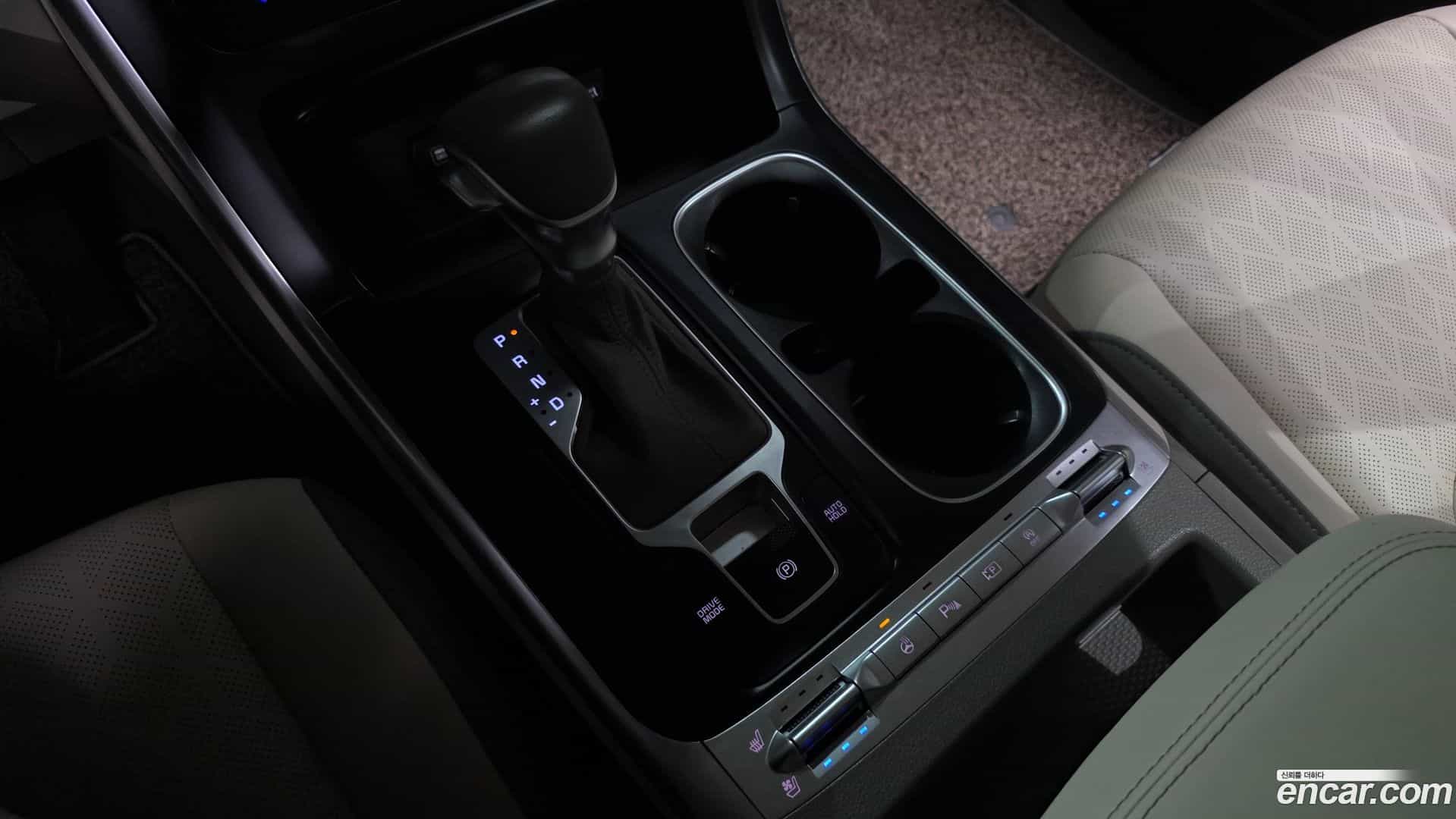Canival Kia 2021.2-INNER-009