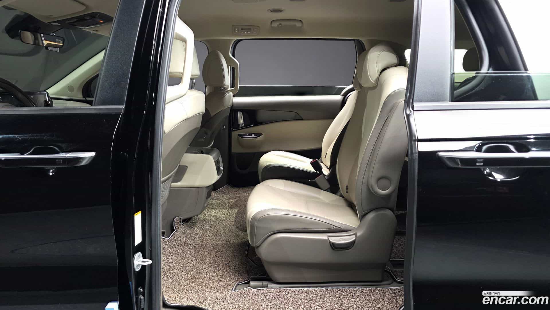 Canival Kia 2021.2-OPTION-015