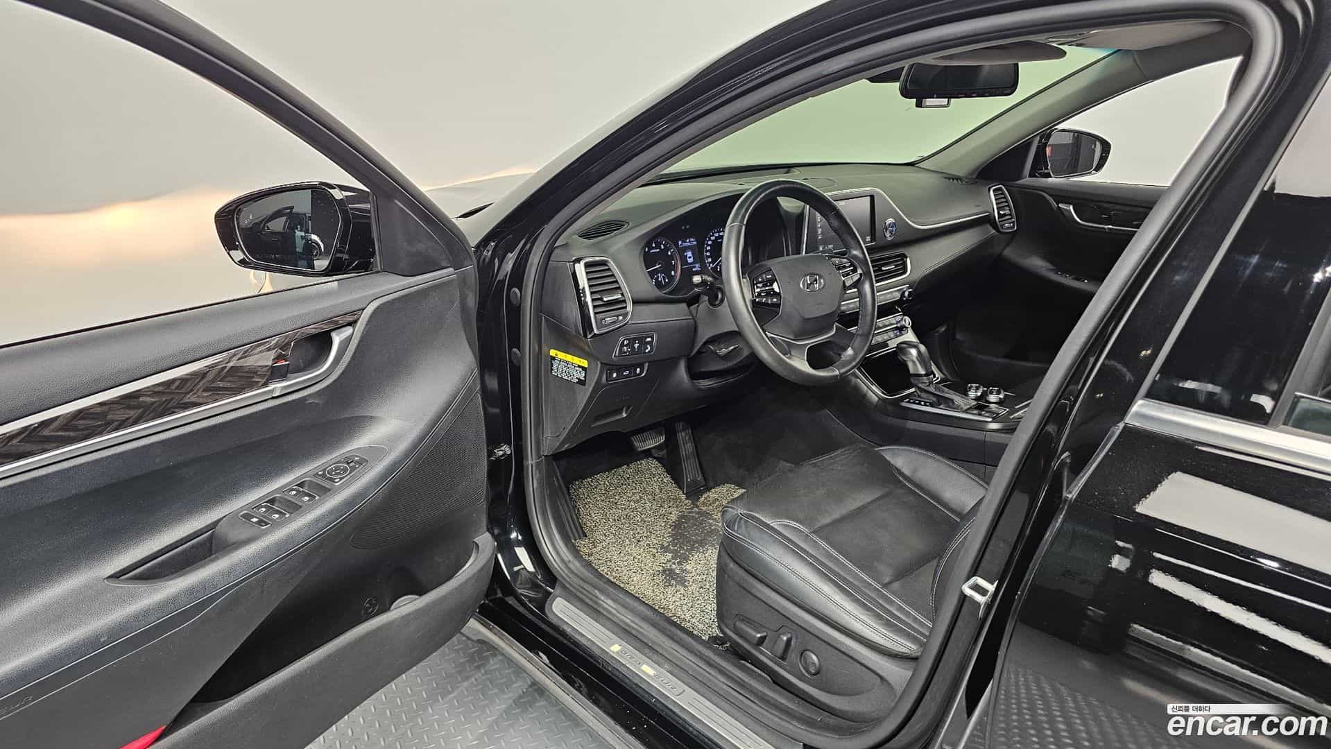 Grandeur Hyundai 2019.9-INNER-010