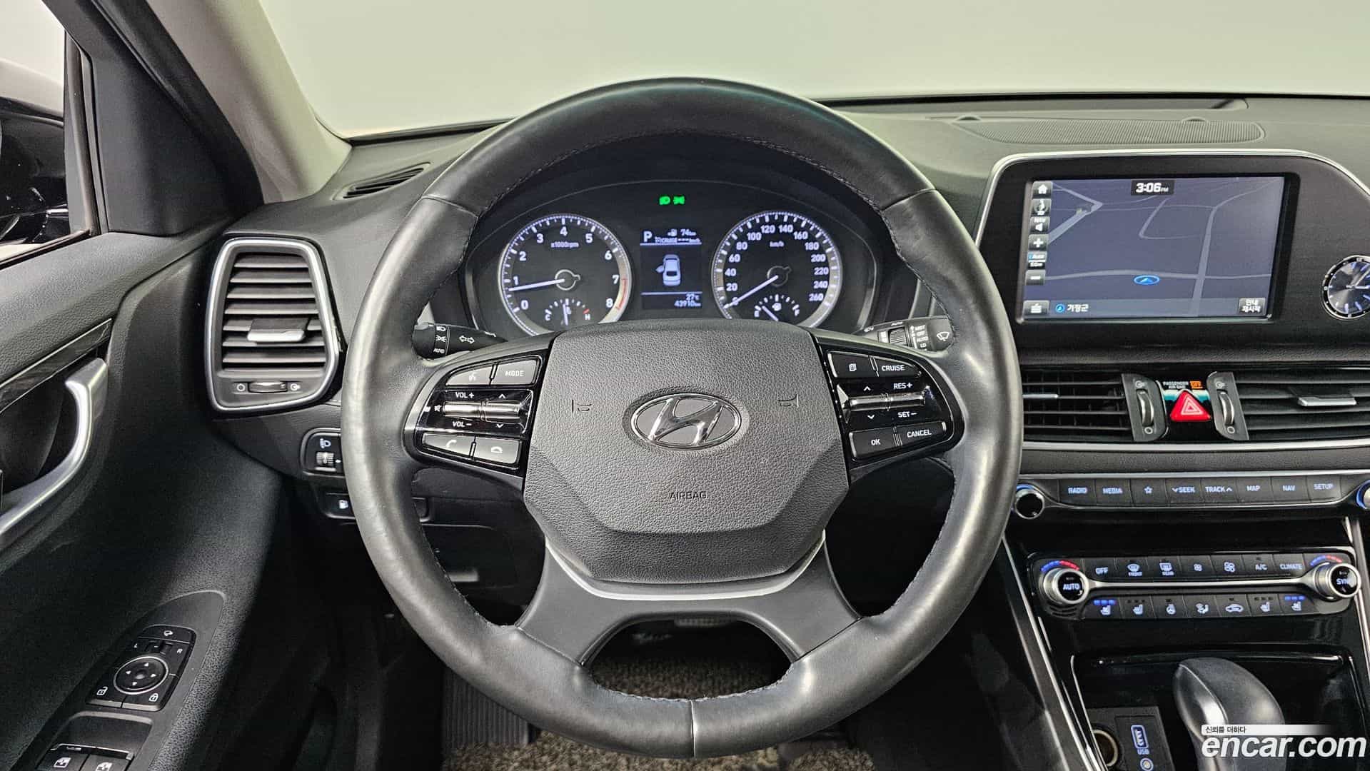 Grandeur Hyundai 2019.9-OPTION-017