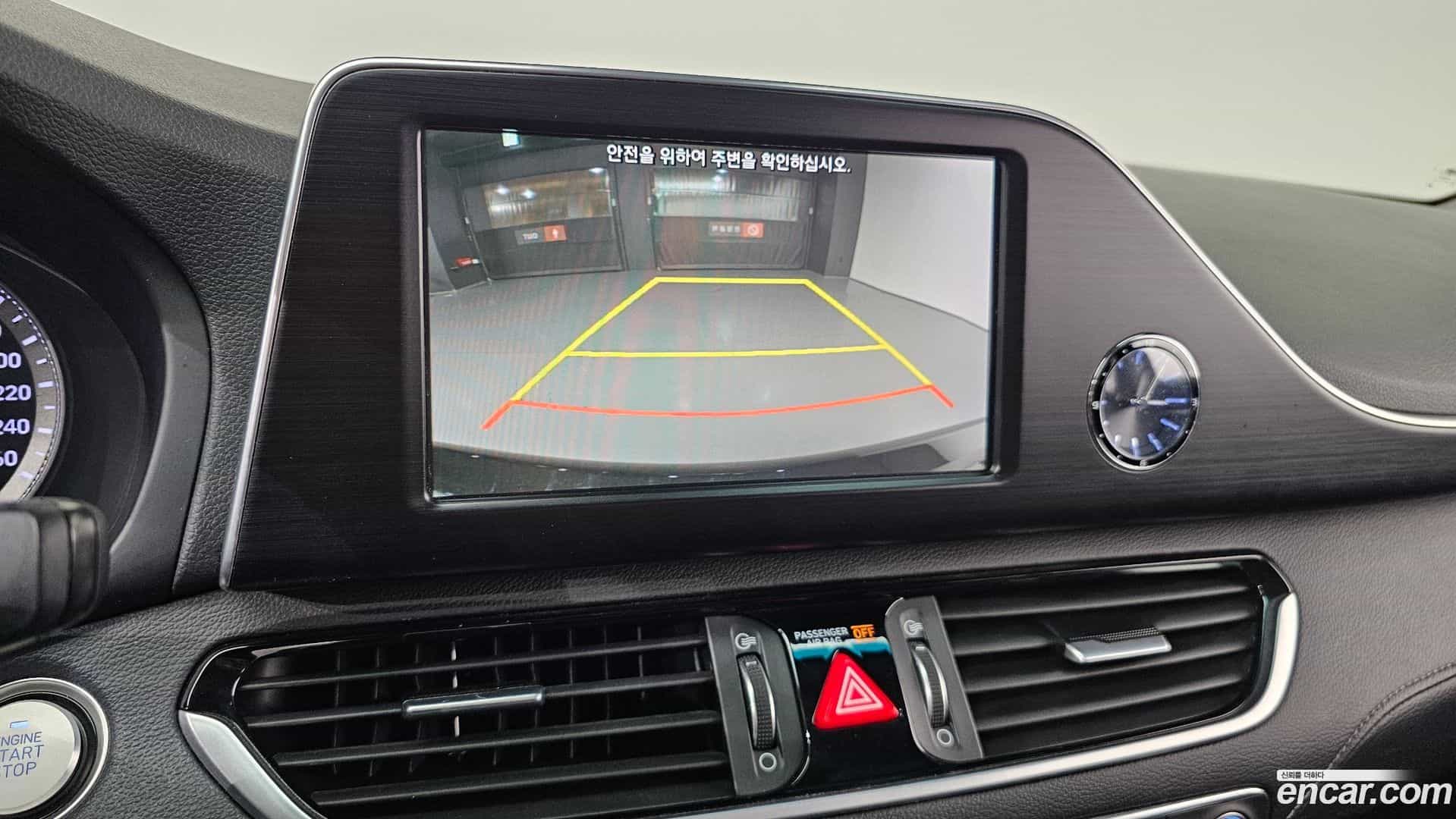 Grandeur Hyundai 2019.9-OPTION-020