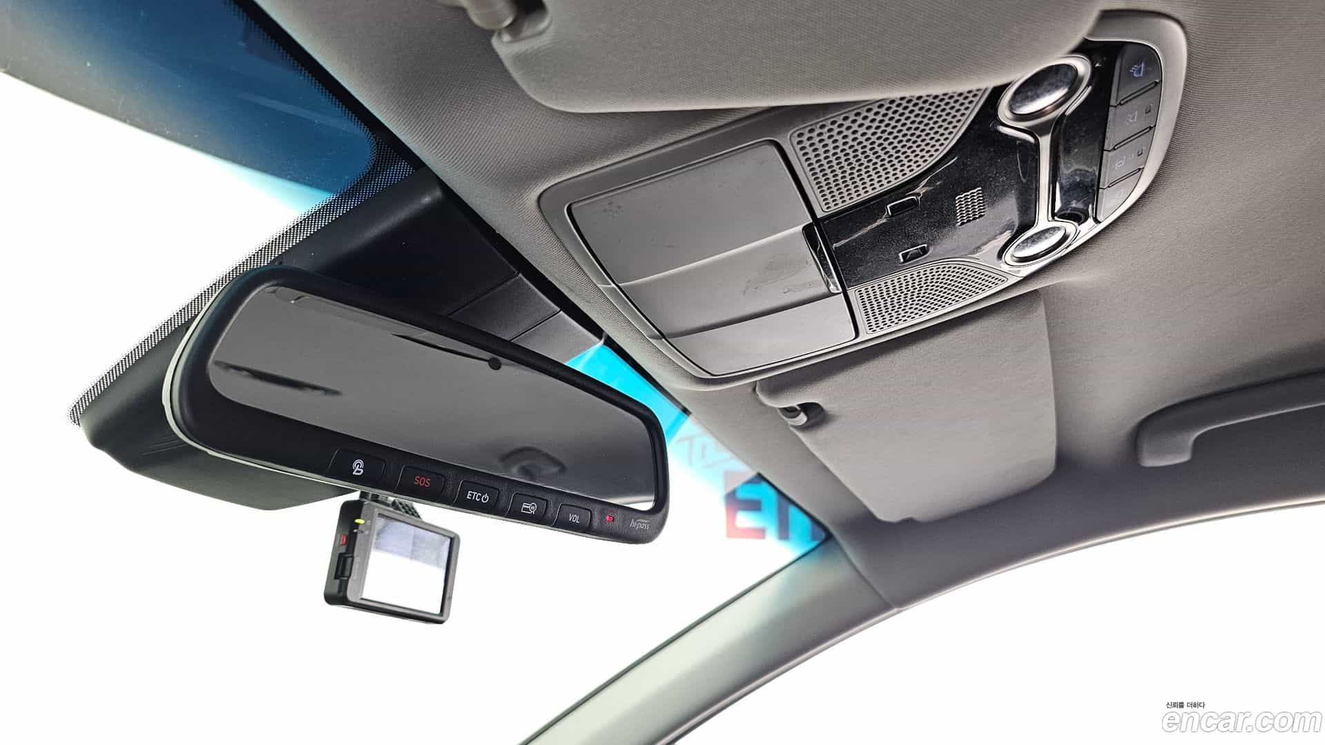 Grandeur Hyundai 2019.9-OPTION-021