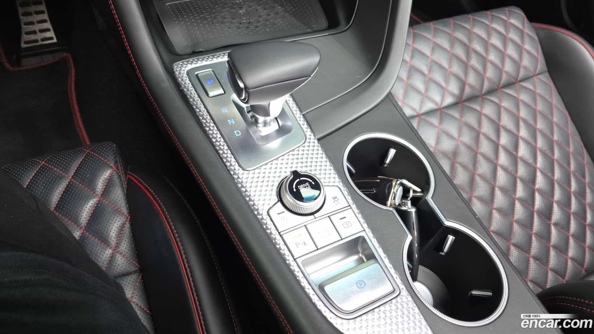 G70 Genesis 2023.1-INNER-009