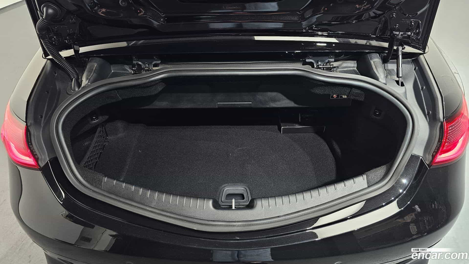 CLE-Class Mercedes-Benz 2024.9-OPTION-021